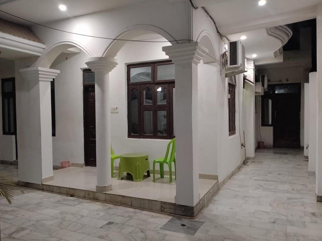 Varuna Palace Varanasi , Near Mandir & Ghat'S 외부 사진